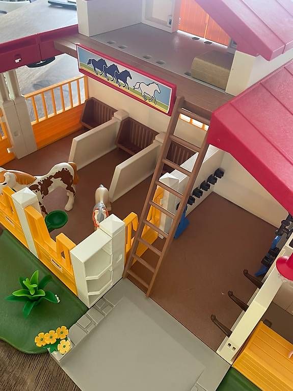 Giocattoli: Playmobil Reiterhof – Usato da Cham venduto da tatonka26 4