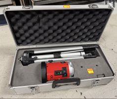 Laser Nivellierger t LUX-TOOLS mit Stativ und Koffer
