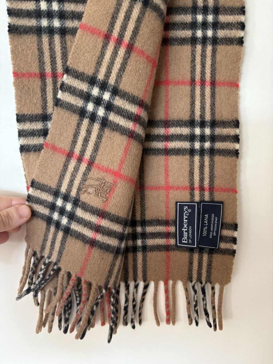 Burberry Foulard & Sciarpe: Burberry Schal – Usato da Rotkreuz venduto da Vintage_lover1 2