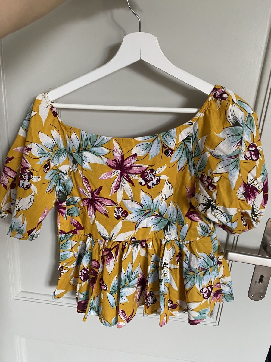 Top: Top mit Blumenmuster – Usato da Bern venduto da annth 2