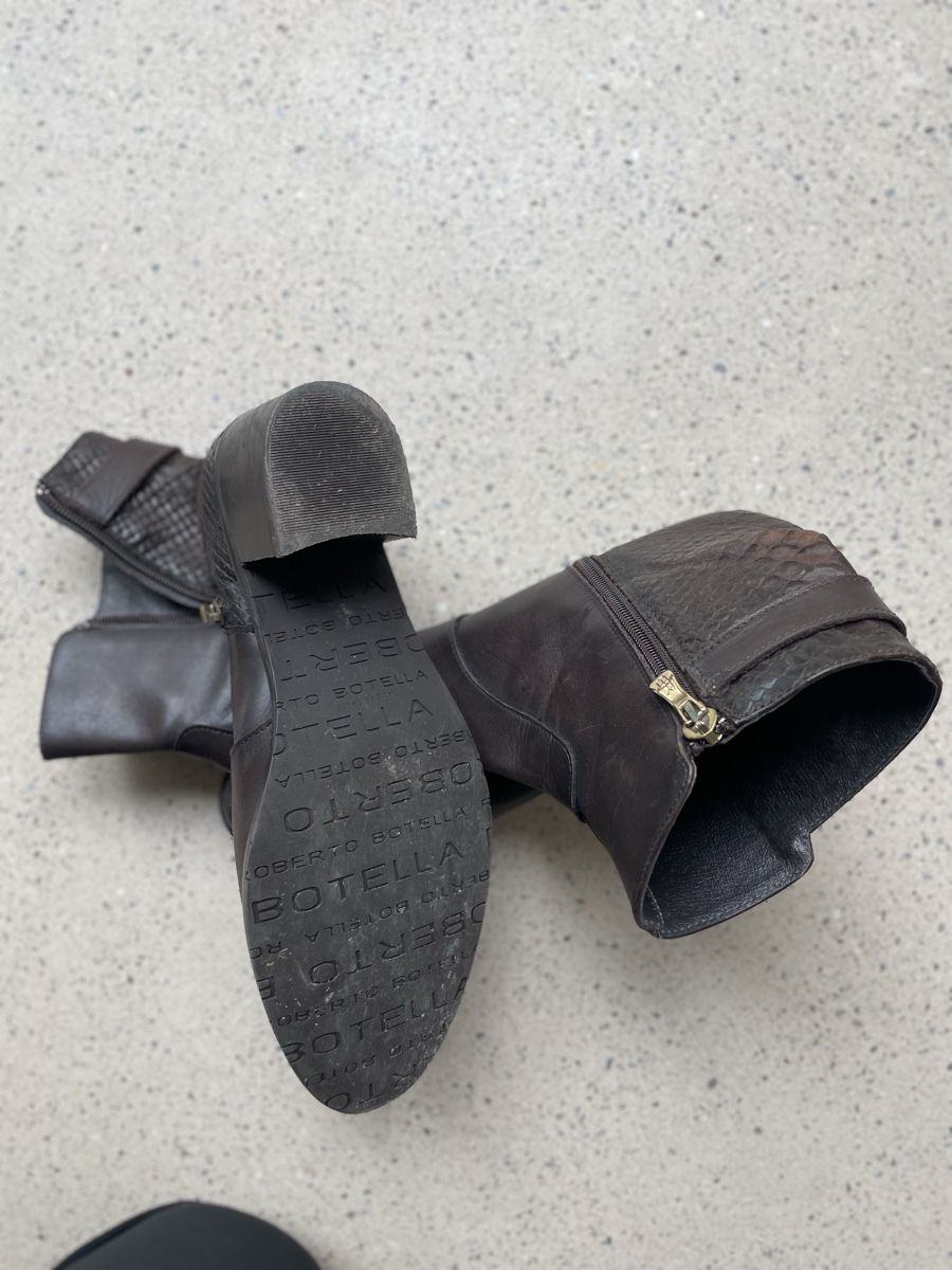 Scarpe da donna: Lederstiefeletten Roberto Botella Gr.41 – Nuovo (secondo la descrizione) da Zürich venduto da Mary233 3