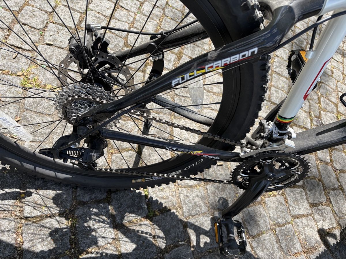 Cilo Biciclette: Cilo Carbolution 26“ Mountainbike – Usato da Zürich venduto da dave5000ch 1