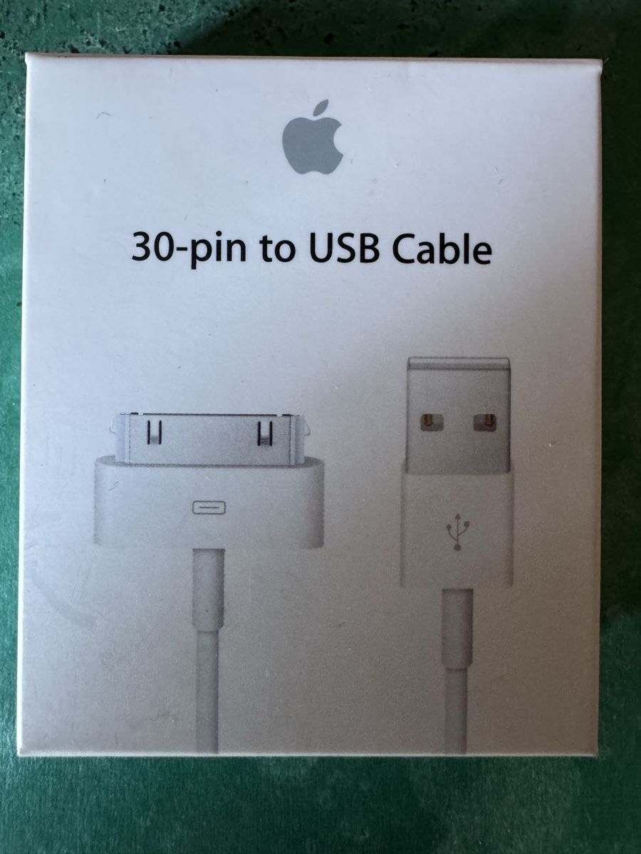 Apple Cavi: Original Apple 30-pin to USB Cable (1m) – Nuovo e nell'imballaggio originale da Ligerz venduto da dohirschi