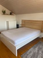 Bett mit Matratze und Lattenrost 140x200cm