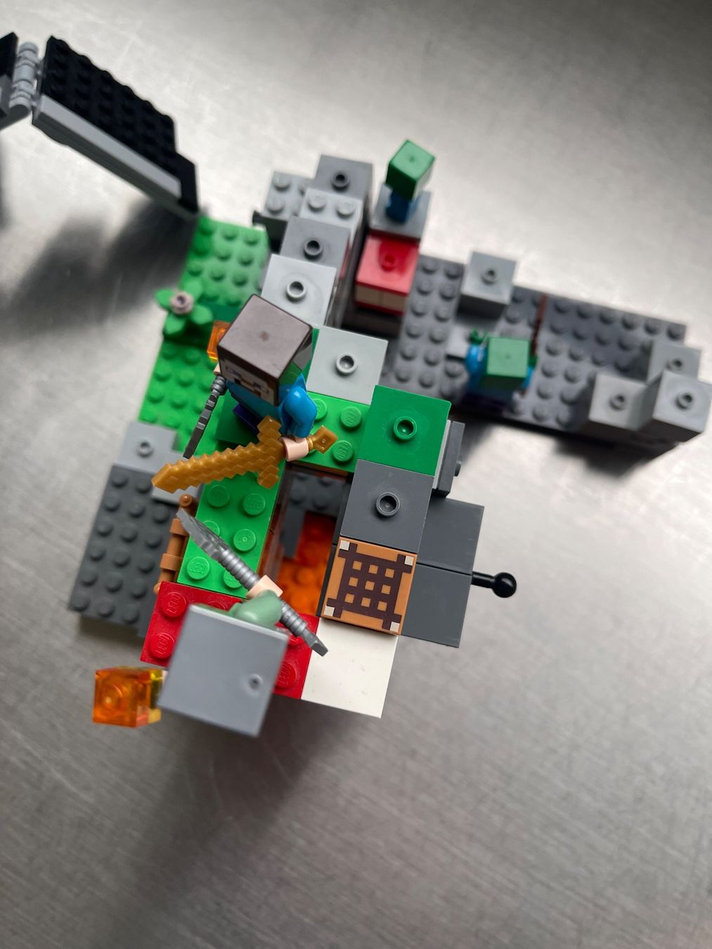 Lego Kit di costruzioni: Lego die Mine und das End – Usato da Maisprach venduto da Leoli123 4