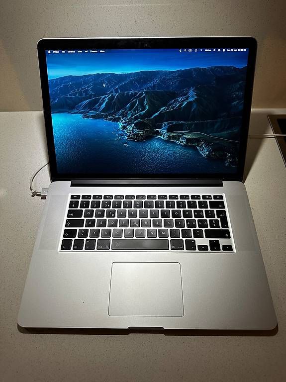 Apple Notebooks: Vendo MacBook Pro 2015 – Gebraucht aus Gordola von mat_zj8m