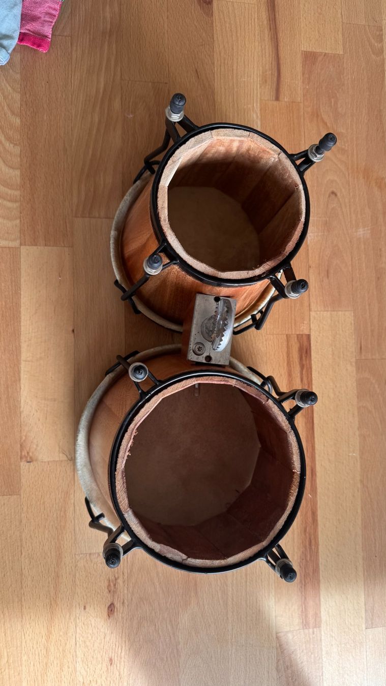 Musikinstrumente: Bongos Holz, inkl. Ständer – Gebraucht aus Bertschikon Gossau von jreutemann 3