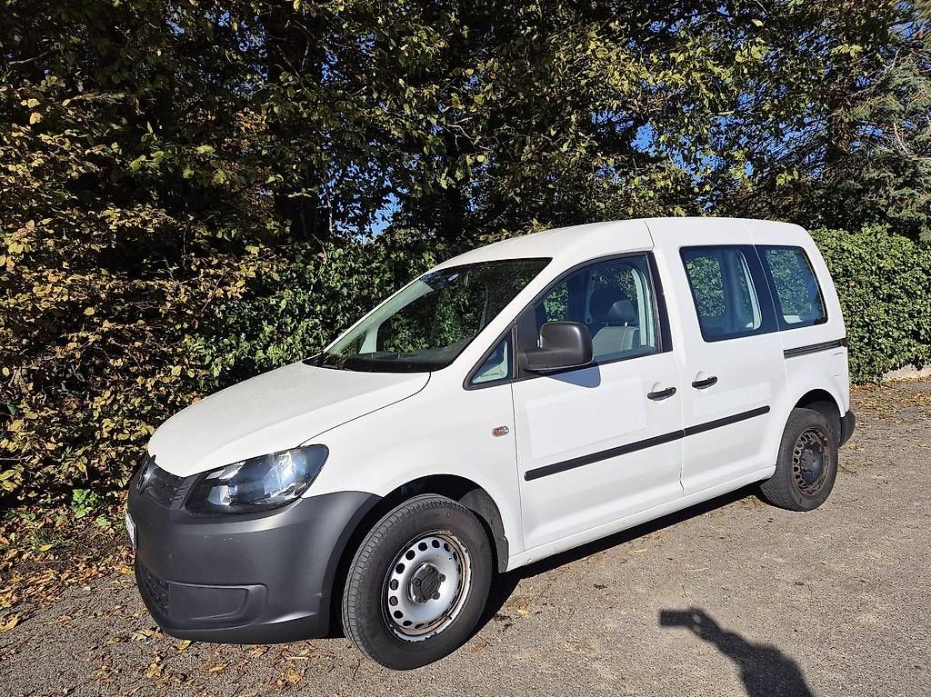 Véhicules utilitaires: VW Caddy – D'occasion à Bernex par lou_z9mh 3