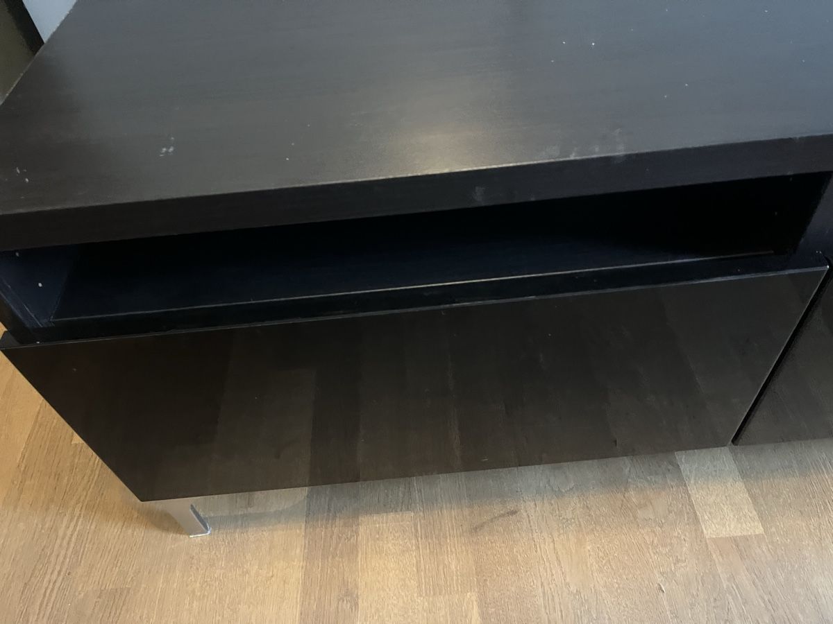 Ikea Mobili TV: TV-Möbel / Fernsehmöbel von IKEA – Usato da Meilen venduto da Master.1000 4
