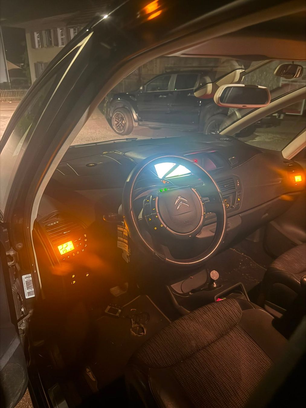 Citroën Autos: Citroen C4 Picasso – Gebraucht aus Gontenschwil von Ilic_a.98 3