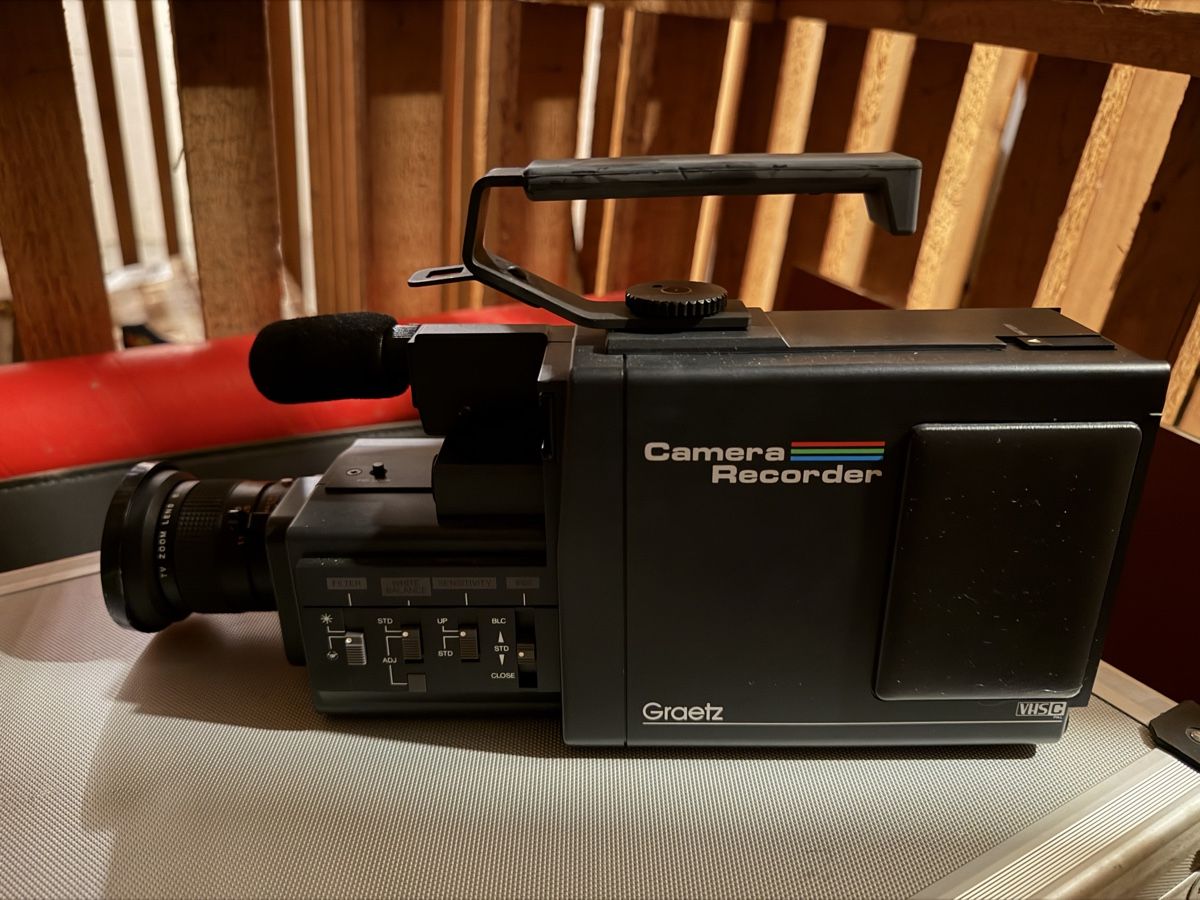 Videocamere: Videokamera VHS Groetz – Usato da Zürich venduto da CeFiVu
