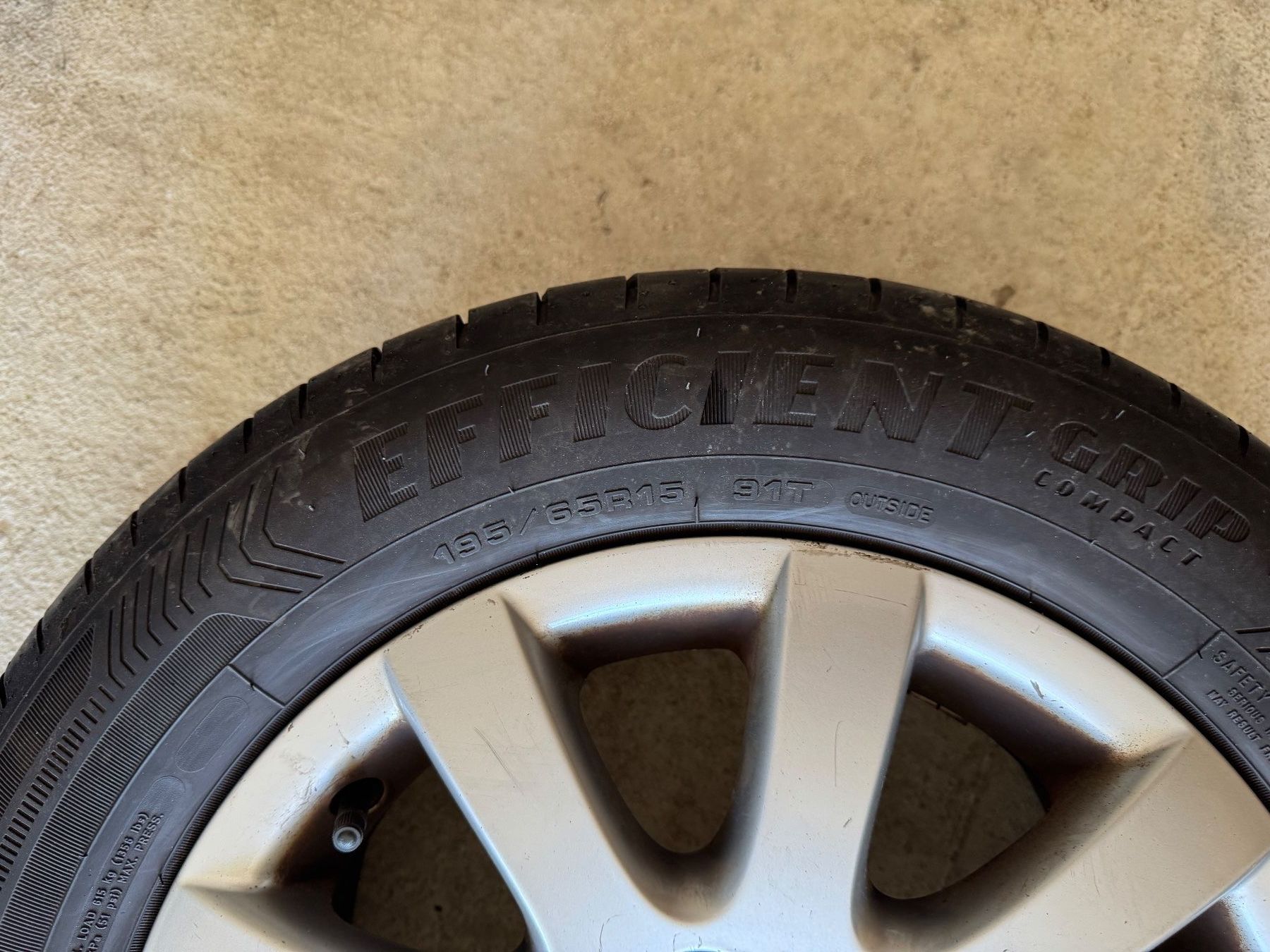 Volkswagen Pneus & Roues: VW Golf Plus Original Kompletträder – D'occasion à Dornach par shaker11 1