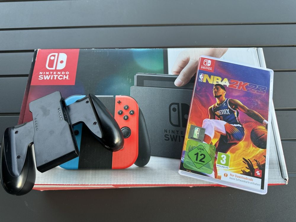 Nintendo Switch console complète + extras (Gebraucht) in Belmont-sur ...