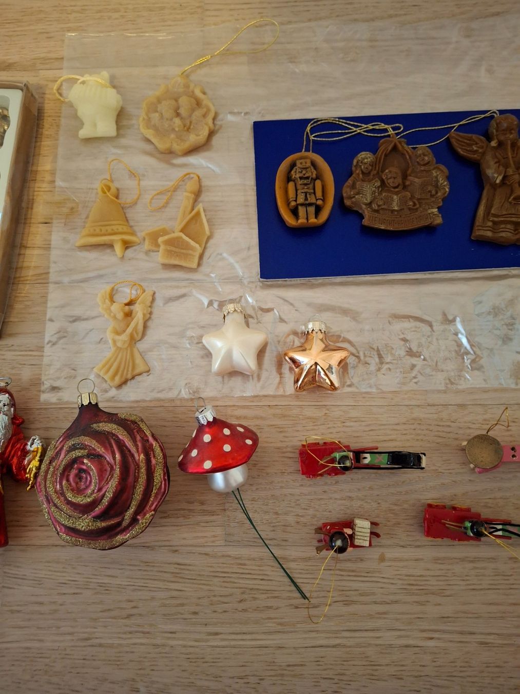 Tutte le decorazioni: Grosses Lot Christbaumschmuck – Usato da Dietikon venduto da Hwengi 3