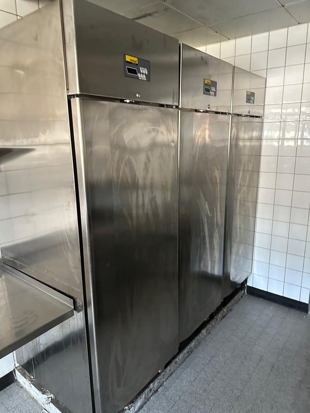 Frigoriferi: Gastro Kühlschrank – Usato da Spreitenbach venduto da Space_X 1