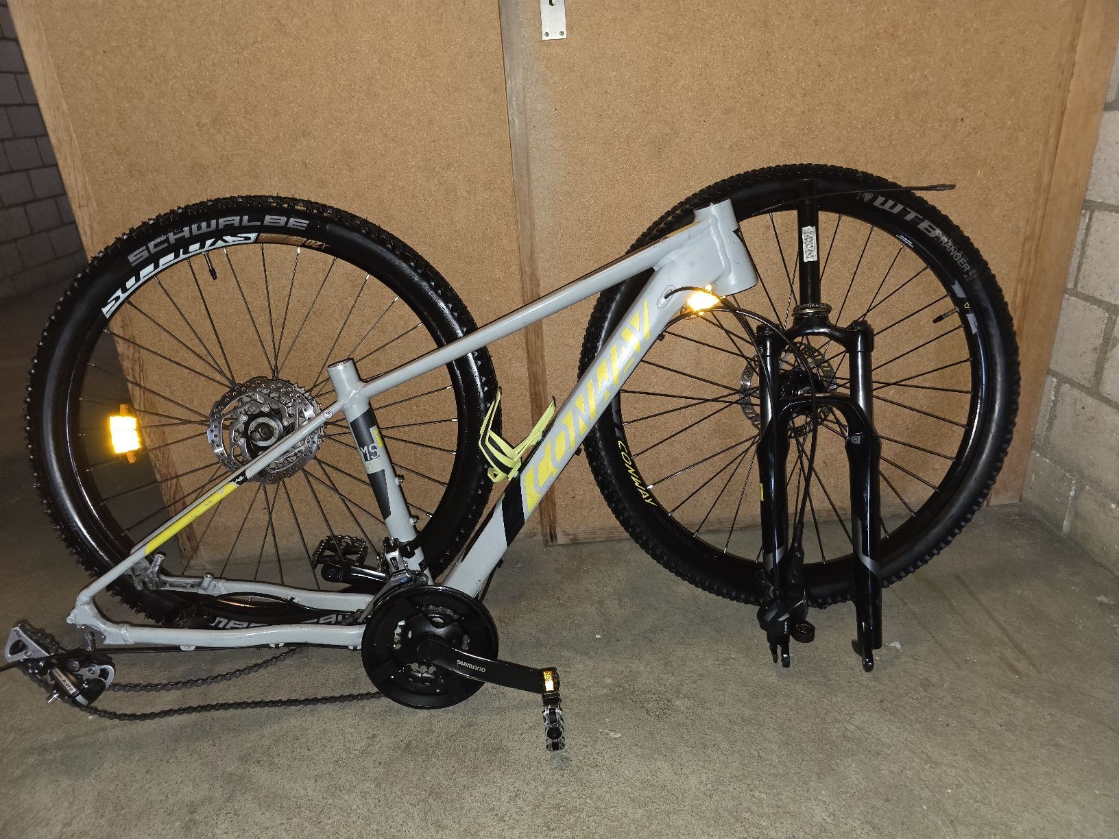 Biciclette: Leichter MTB conway 27.5 rahmen. – Usato da Frick venduto da zij_86lw