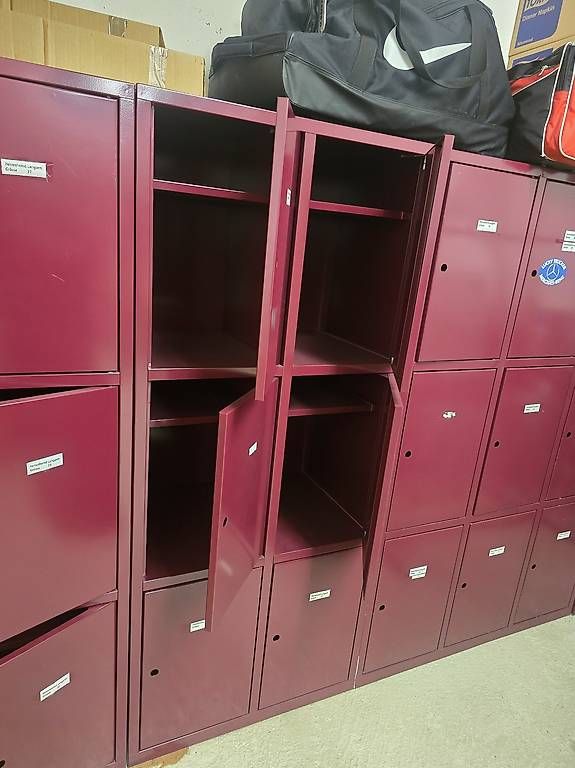 Armadi: Metalschrank – Usato da Brugg AG venduto da Jonaasss84 1