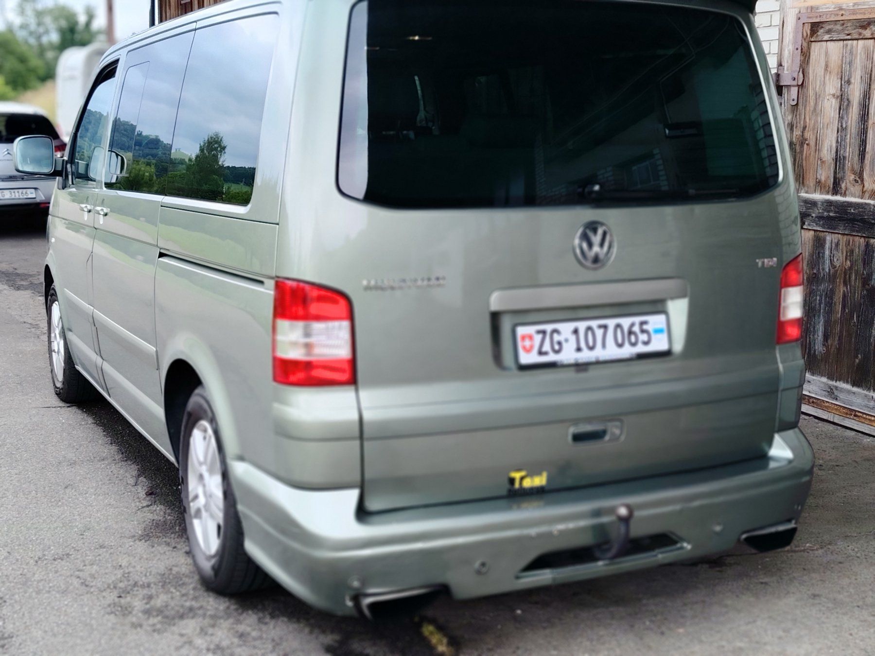 VW Automobili: VW T5 Multivan ab MFK 17.03.2026 – Usato da Brunnen venduto da wigets6440 3