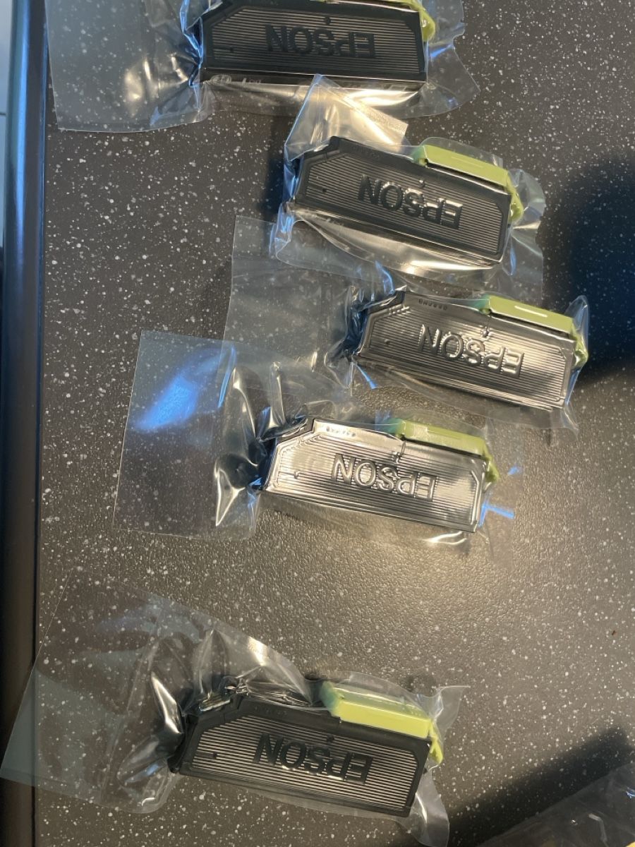 Epson Cartouches & Toner: Tintenpatronen – Neuf (Voir description) à Ebikon par kob_mcb6 3