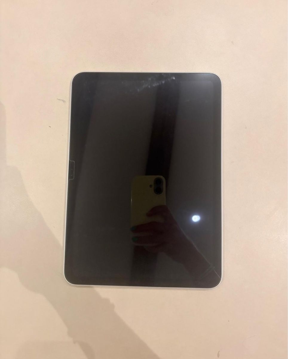 Apple Tablet PC: I Pad 10 mit Stift – Usato da Wädenswil venduto da Baily01 2