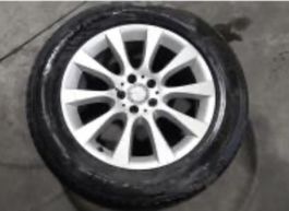 Original Mercedes ML W166 Felgen Sommerreifen.