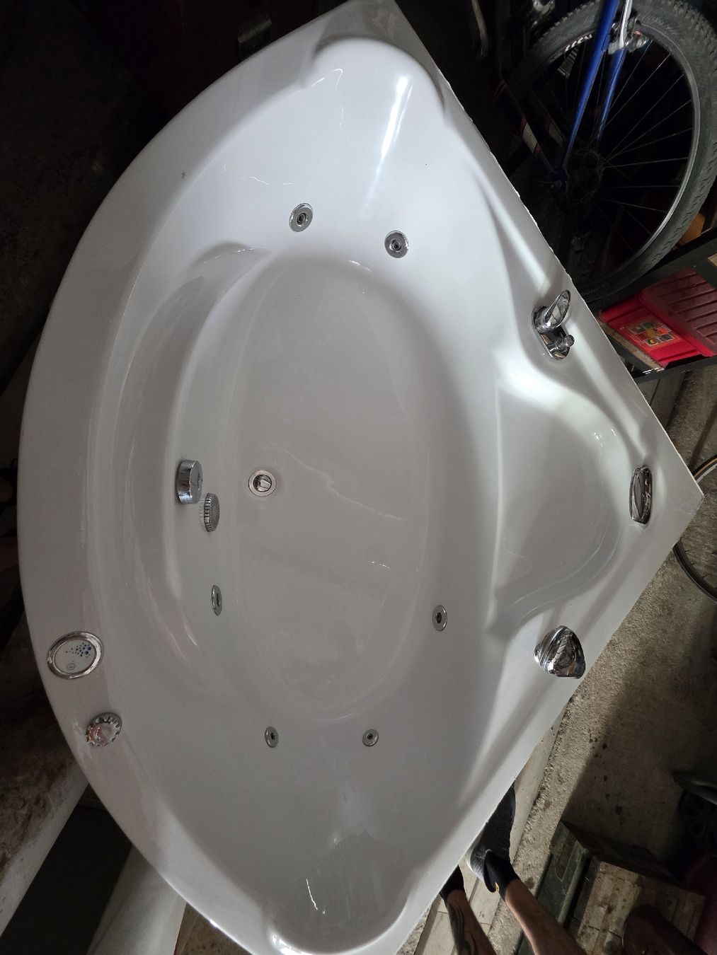 Vasche da bagno: Baignoire d'angle hydromassante Sirem – Usato da Collonges venduto da 2D_Collector 9