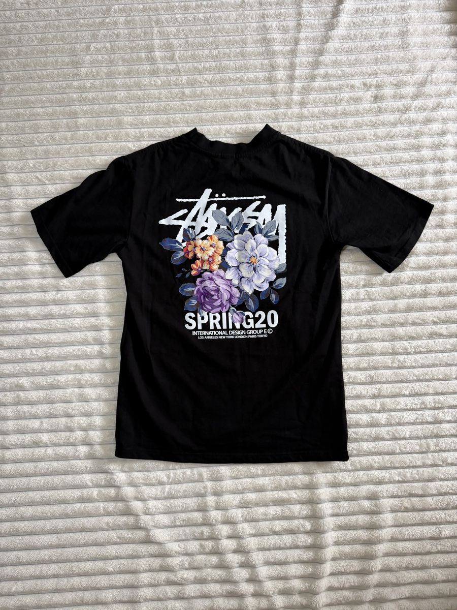 Stüssy T-shirts: Original Stüssy T-Shirt – D'occasion à Vionnaz par b_f_d_r_g
