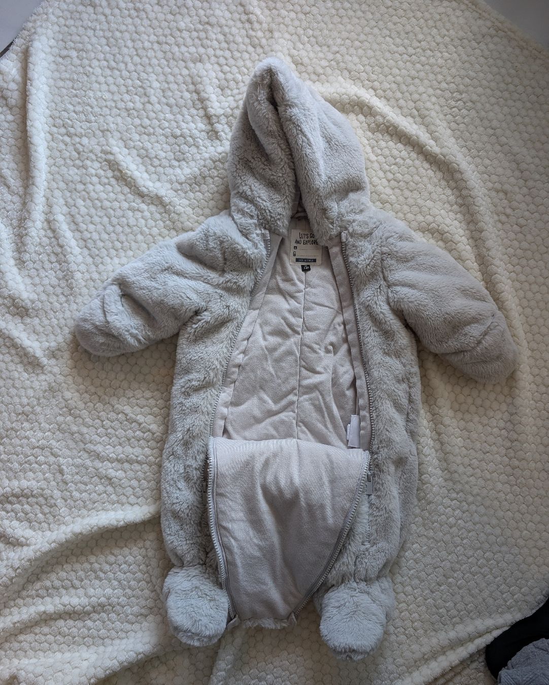 Lotti & Set di vestiti: Baby Winter Overall  – Nuovo (secondo la descrizione) da Wangen b. Olten venduto da Melitayro 1
