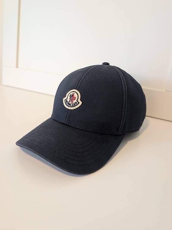 Moncler Sonstige Kleidung & Accessoires: Moncler Cap – Gebraucht aus St. Moritz von kos_97nf