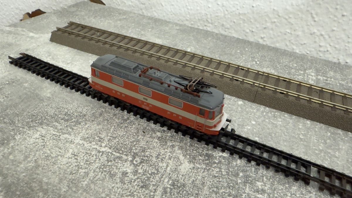 Trix Modellini di ferrovie: Minitrix Re 4/4 Swiss Express Spur N – Usato da Schlieren venduto da rat_lq6b 3