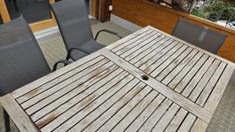 Gartentisch mit 4 Stühlen