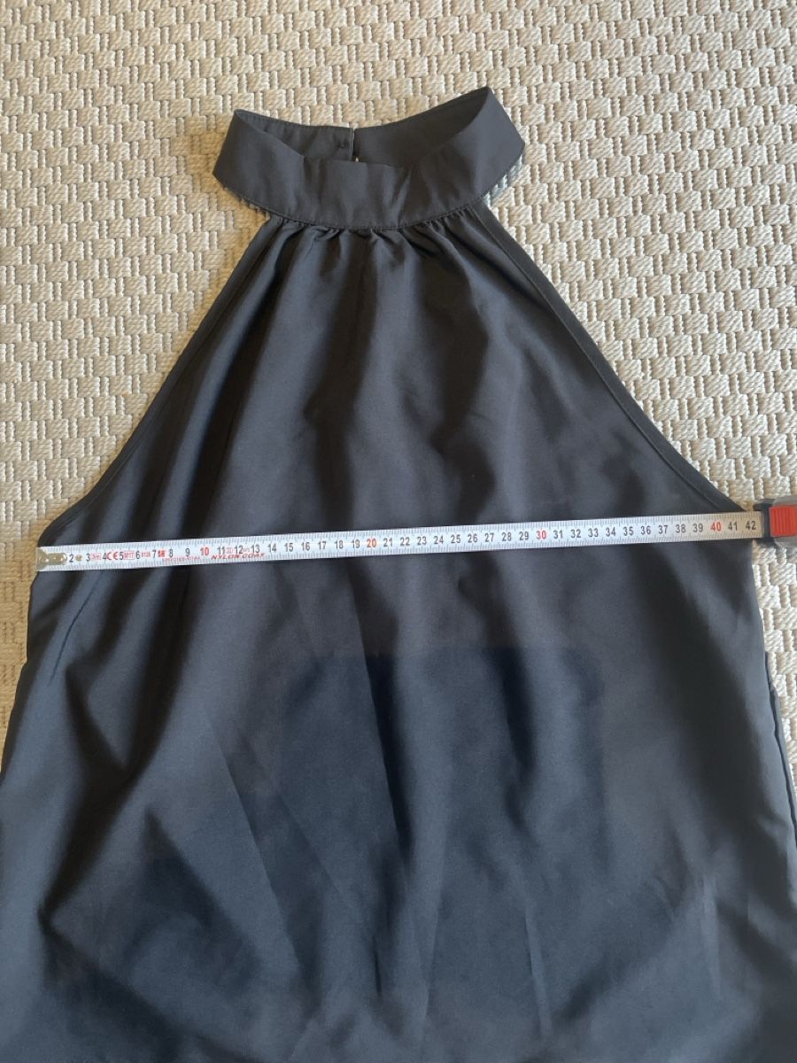 Top: Neckholdertop, schwarz, ca. 38 – Usato da Solothurn venduto da Bobesch08 3