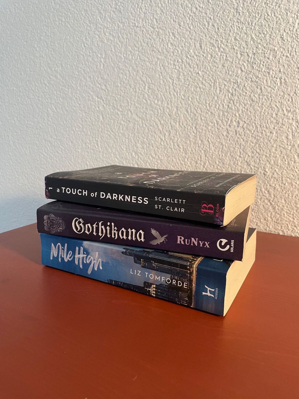 Libri: Mile High by Liz Tomforde – Nuovo (secondo la descrizione) da Zürich venduto da sofi2ndhand 2