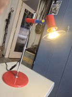 Super coole Memphis Tischlampe