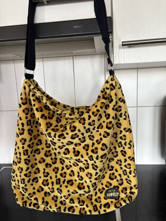 Nici Wild Tasche Leopard Plüsch