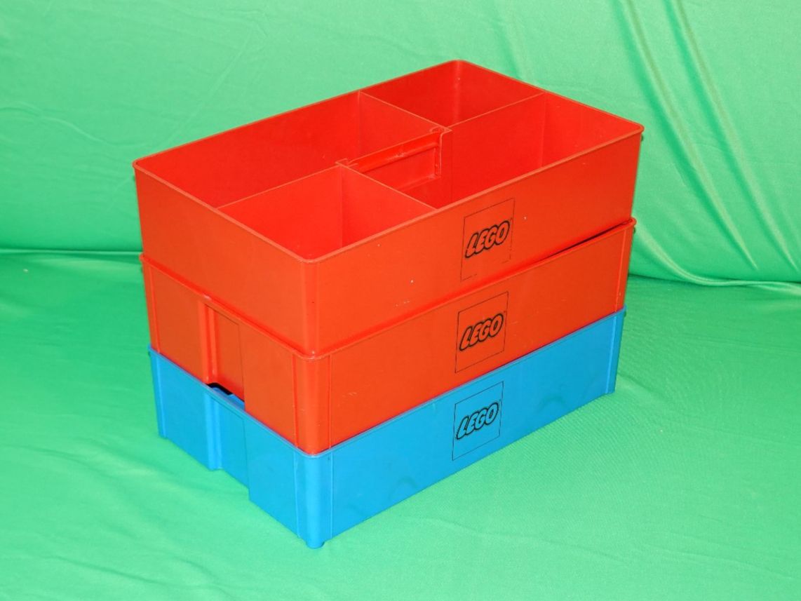 Lego Giocattoli: Alte Lego Lagerboxen mit Logo – Usato da Basel venduto da iwakuni 1