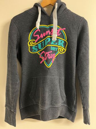 Cooler Hoodie von Superdry in dunkelgrau, Gr. M