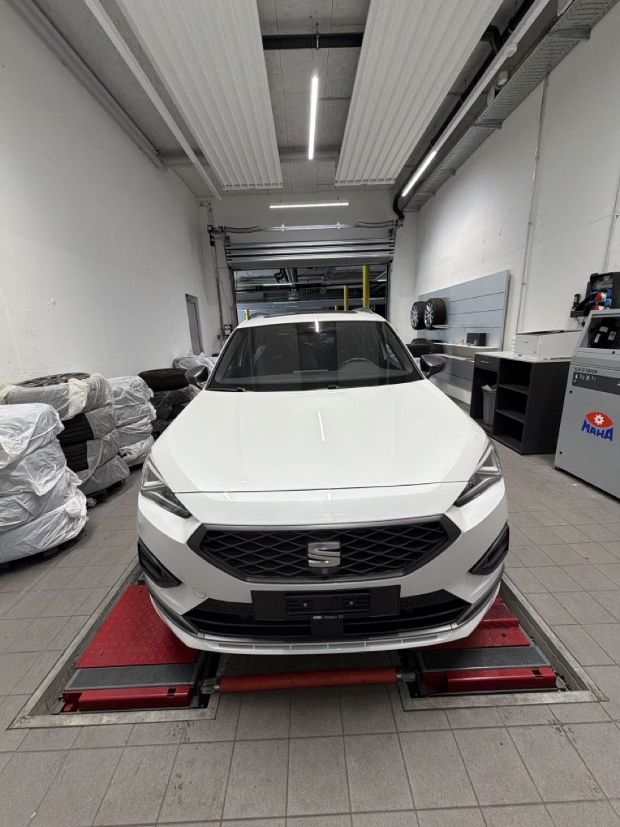 Seat Automobili: Seat Tarraco 2.0TDI 4D – Usato da Gossau SG venduto da GNG-AUTO-AUKTION
