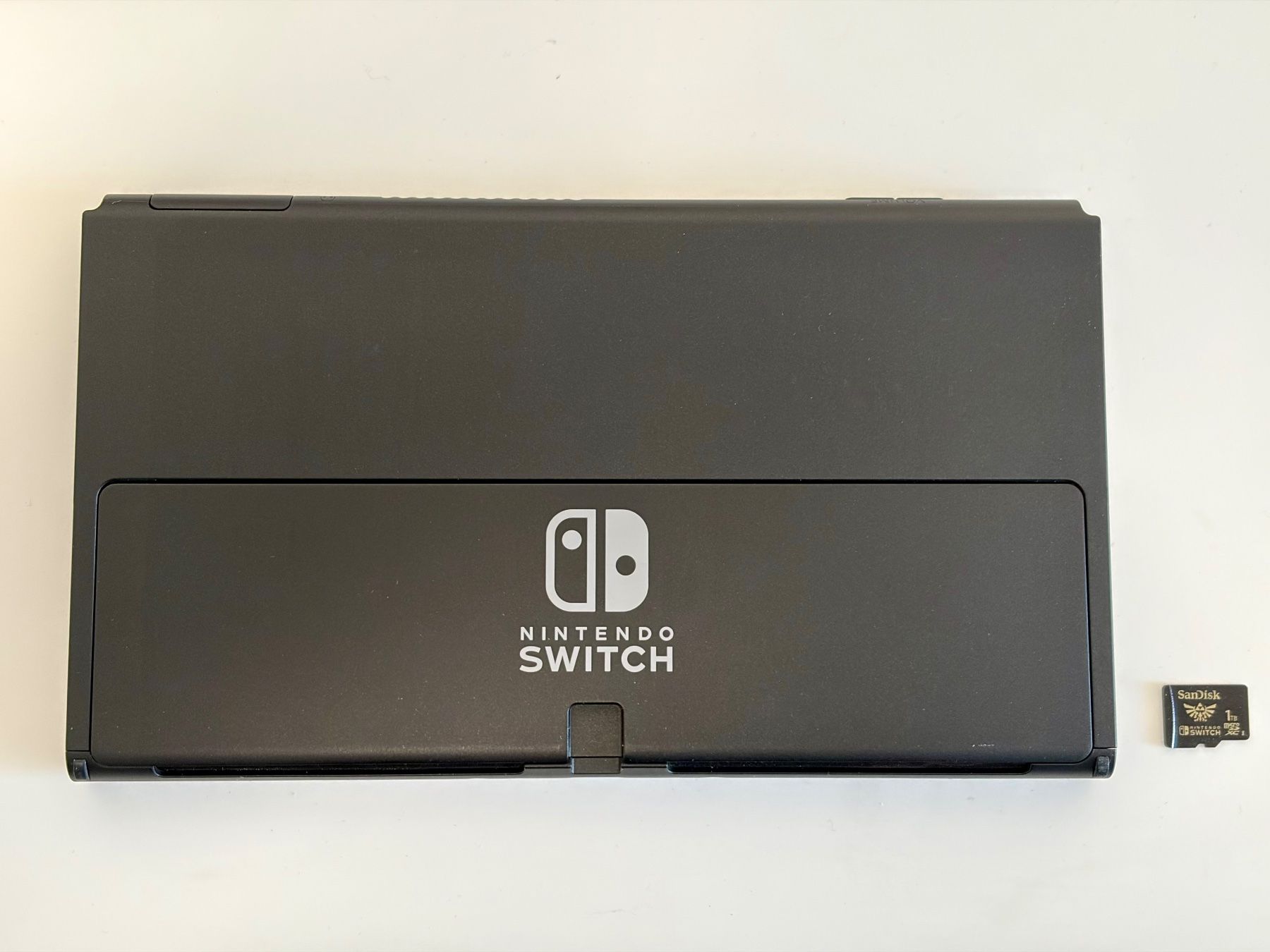 Nintendo Console: Nintendo Switch OLED mit div. Zubehör – Usato da Zürich venduto da Wolpe23 6