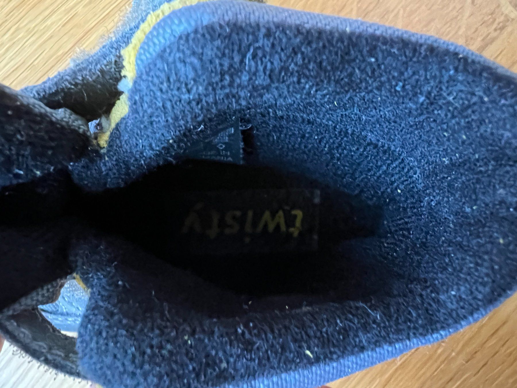 Scarpe per ragazzi: Scarponcino bimbo taglia 22 – Usato da Bôle venduto da dany2021 4