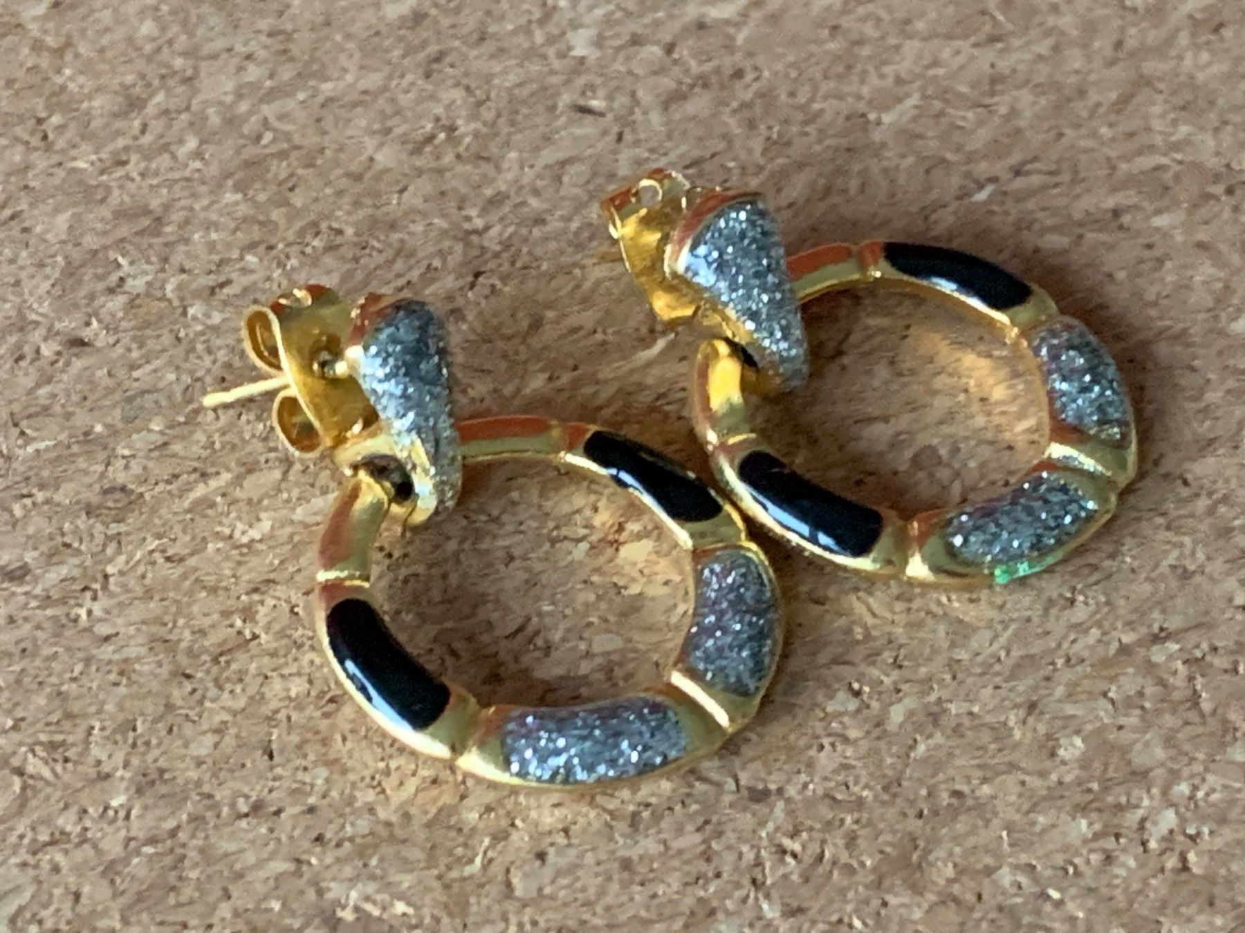 Boucles d'oreille: Ohrenplämper Fancy gold-glitzer-schwarz – Neuf (Voir description) à Dittingen par Bellevista 5