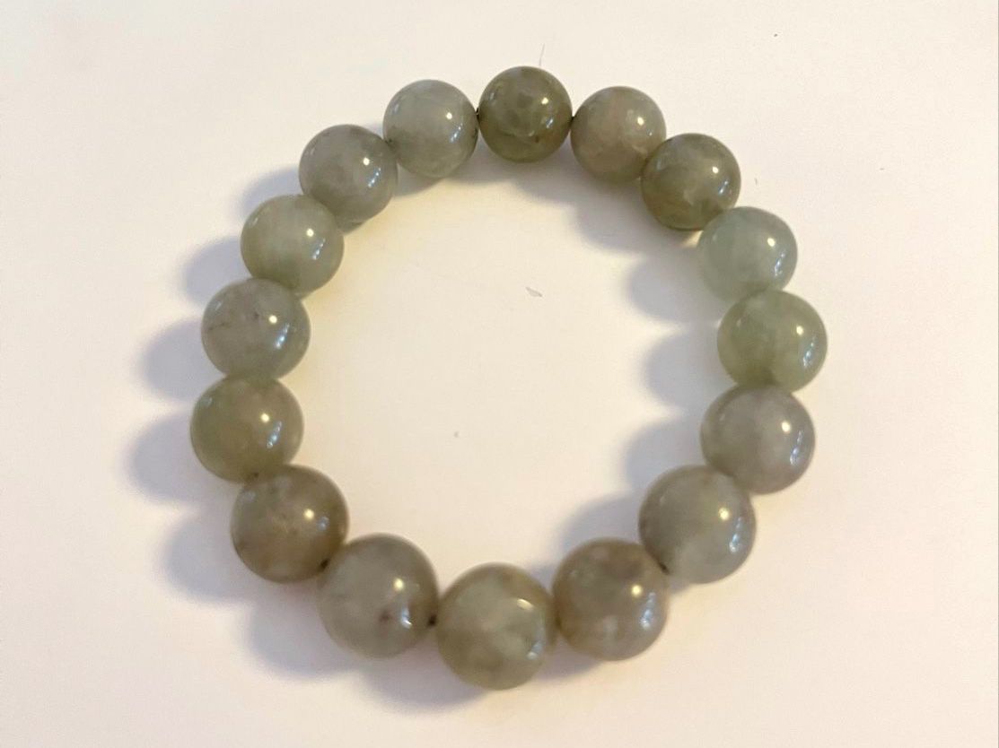 Mineralien & Heilsteine: 2 Kristallstein Armbänder – Gebraucht aus Basel von JJ.Elena