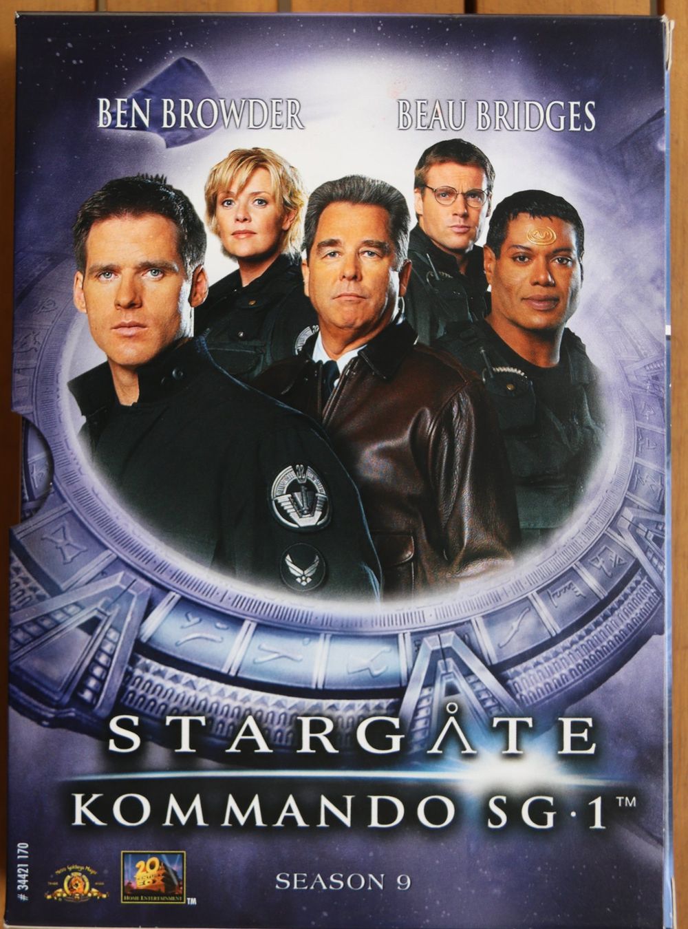 Tutti i DVDs: Stargate Kommando Season 9 – Usato da Glattfelden venduto da Sirax 1
