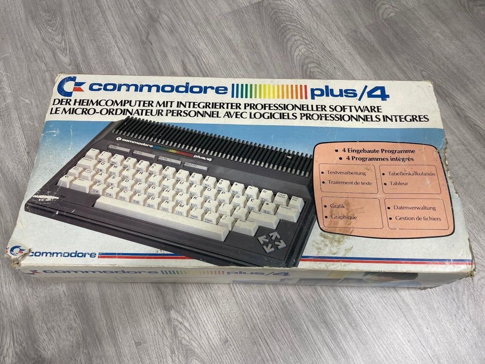 Commodore Plus/4 (D'occasion) à Wetzikon ZH pour CHF 31.5 – avec ...