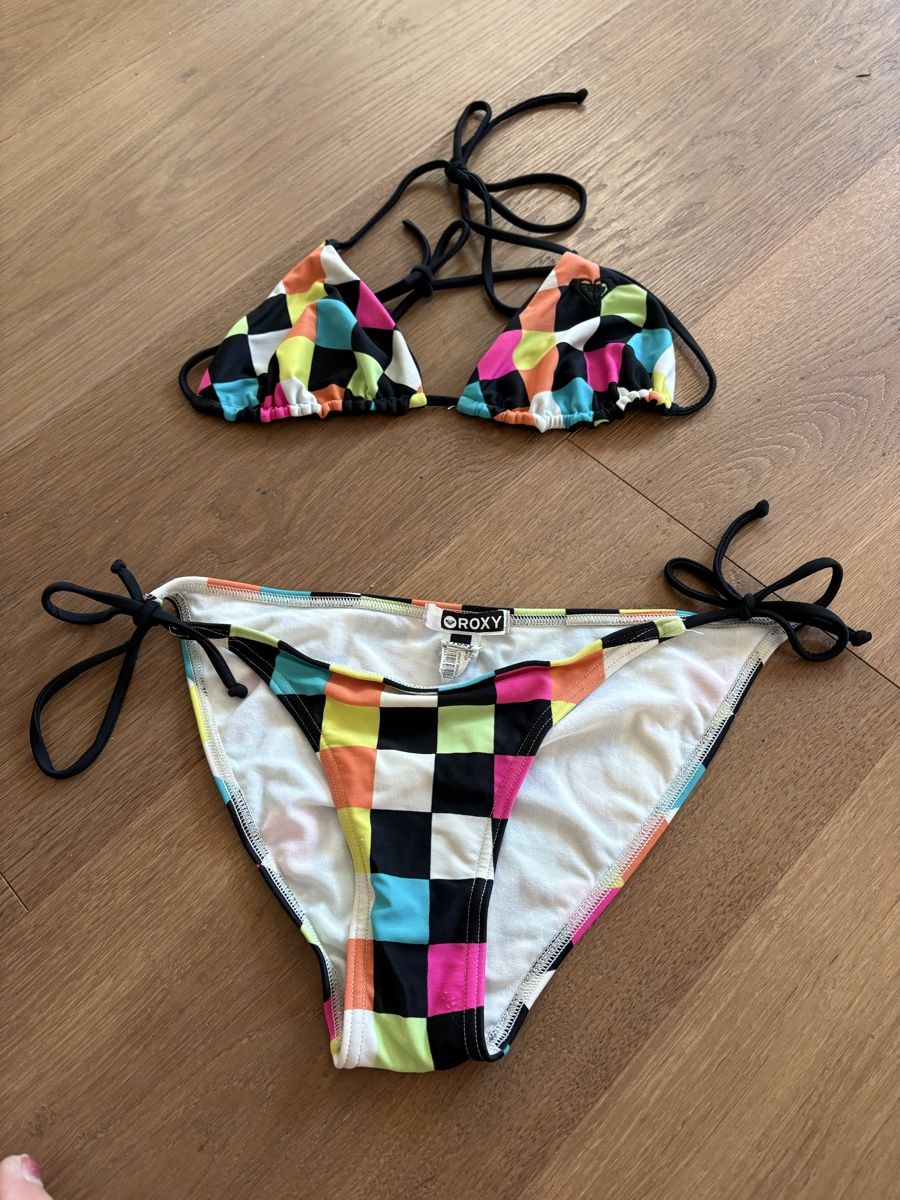 Roxy Badekleider & Bikinis: Roxy Bikini M – Gebraucht aus Wettswil von lovesbikes 1