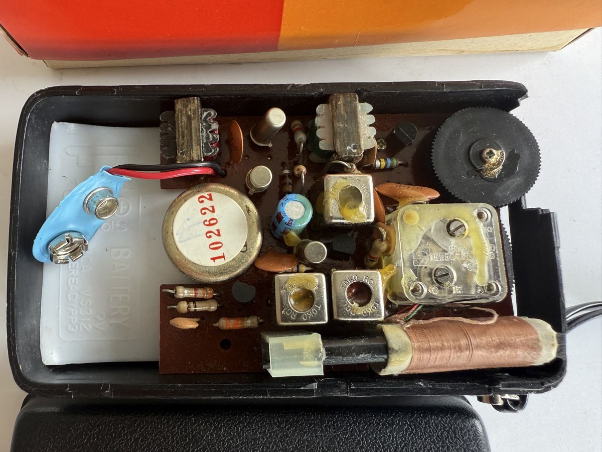 Radio: ELTEX Transistor Radio Modell 707, schwarz – Usato da Zürich venduto da Geniuss 4
