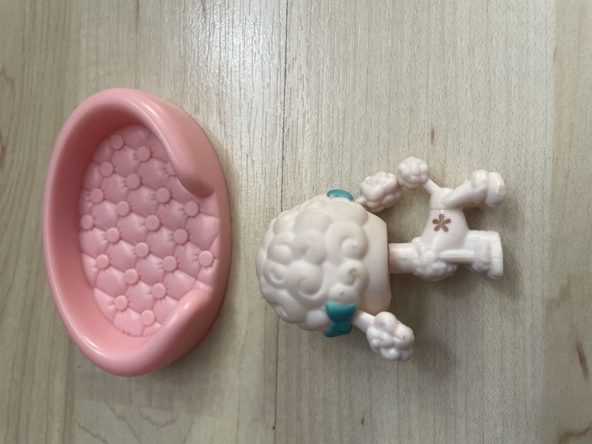 Hasbro Giocattoli: Littlest Pet Shop White Poodle – Usato da Fribourg venduto da tinavon 1