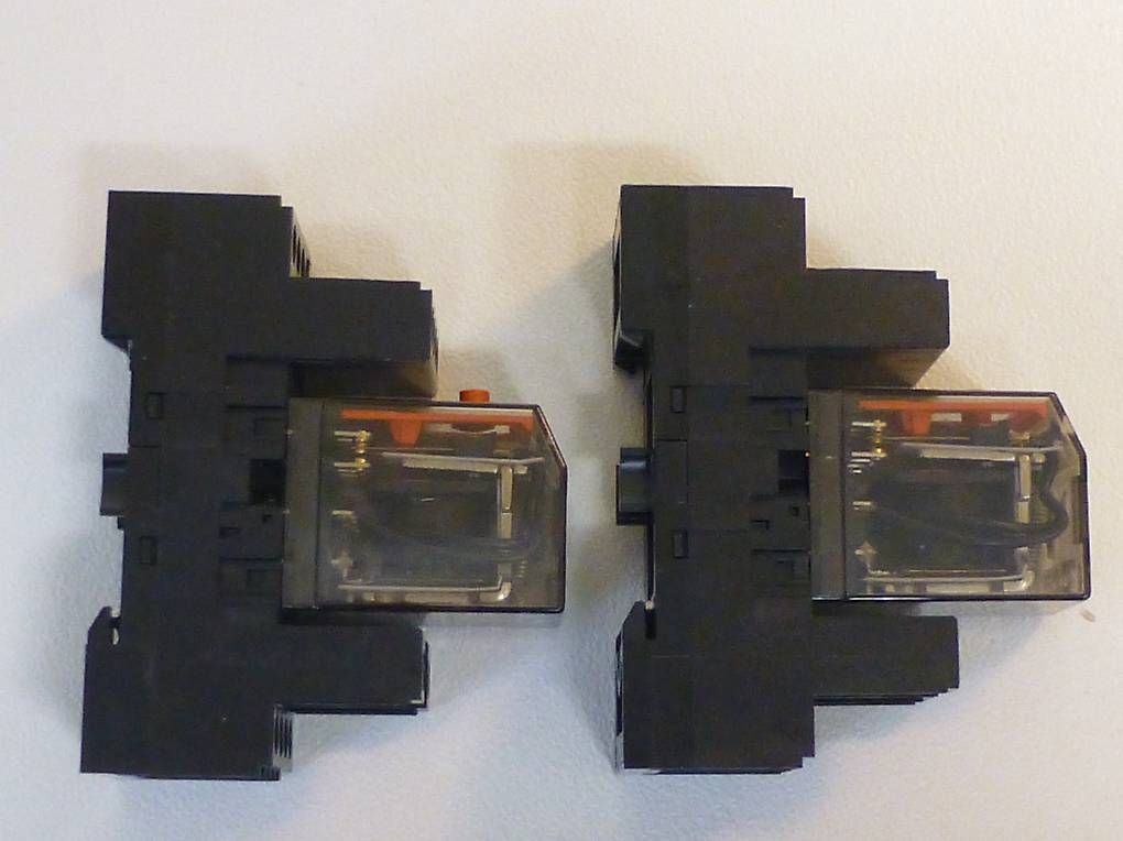 Componenti elettronici: Schrack Relais Schaltrelais ZG450524 – Nuovo (secondo la descrizione) da Reinach BL venduto da claubar 2