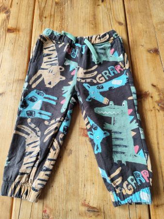 Bequeme Hose mit Tiermotiven von "Tuc Tuc" in Gr. 83cm