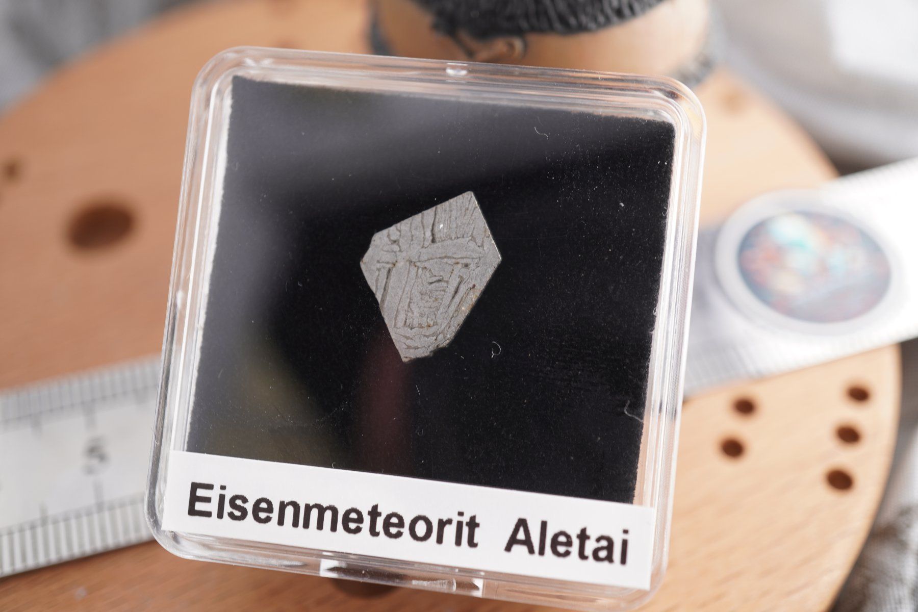 Mineralien & Heilsteine: Eisenmeteorit Scheibe   Aletai    Ab 1.- – Neu und originalverpackt aus Eschenbach SG von topstone 6